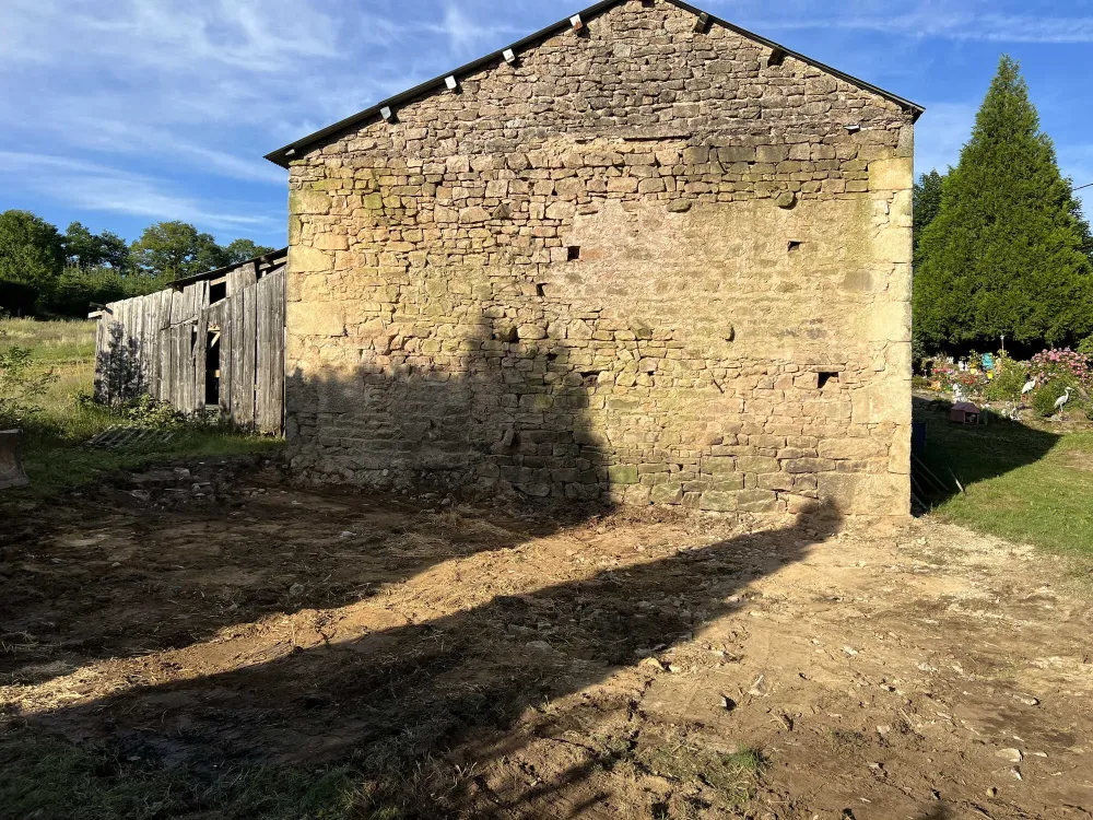 Nivellement de terrain à Dun-les-Places